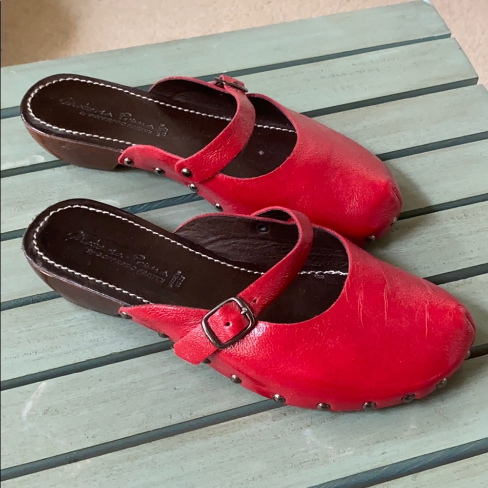 Women’s Sandals